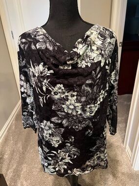 Susan Lawrence Black Floral Cowl Neck Tunic with Pale Green Accents